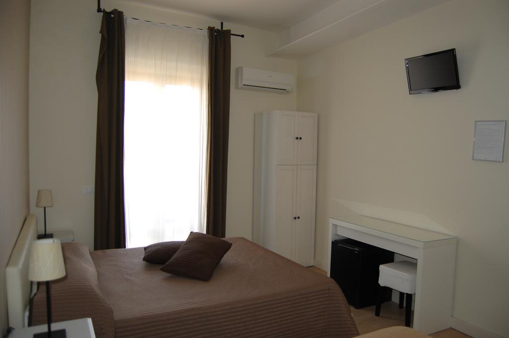 B&B H224 Reggio di Calabria Bilik gambar
